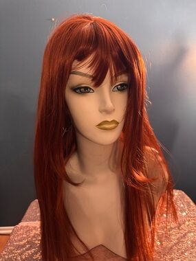Long Copper Red Women's Synthetic Wig with Soft Fringe - Classic Style